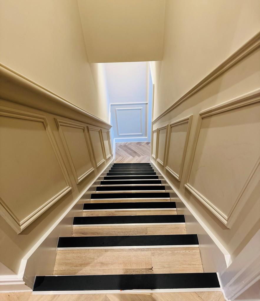 64 arthur stairway