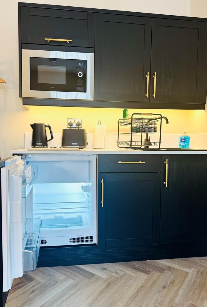 64 arthur st kitchen
