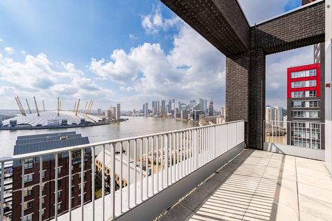 3 bedroom flat for sale, GoodLuck Hope, London E14