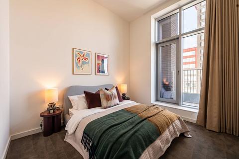 3 bedroom flat for sale, GoodLuck Hope, London E14