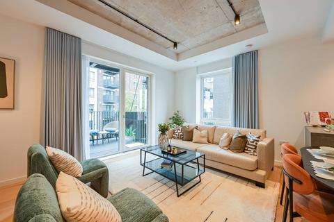 3 bedroom flat for sale, Goodluck Hope, London E14