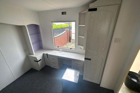 2 bedroom mobile home to rent, Top Road, Barnacle, Coventry