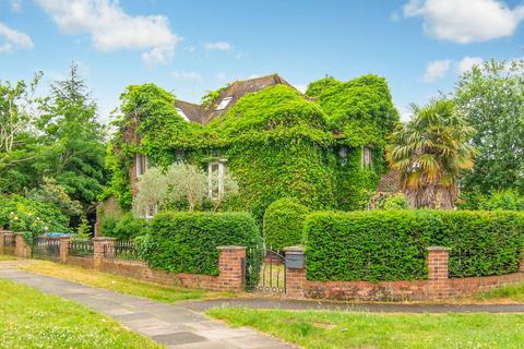 undefined, Salmon Street, Kingsbury, London, NW9