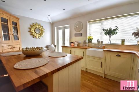 11a Belvedere Road, Barrow-in-furness, LA13 0HZ