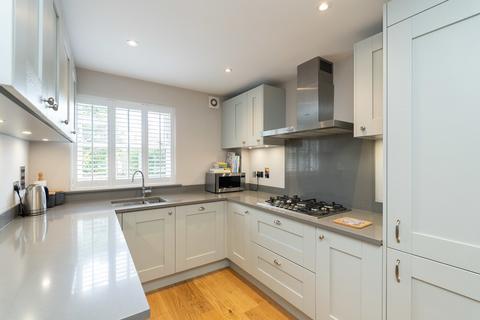 4 Pilgrim Lane, Dorking, RH4 1GQ