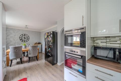 undefined, Brynglas, Cwmbran NP44