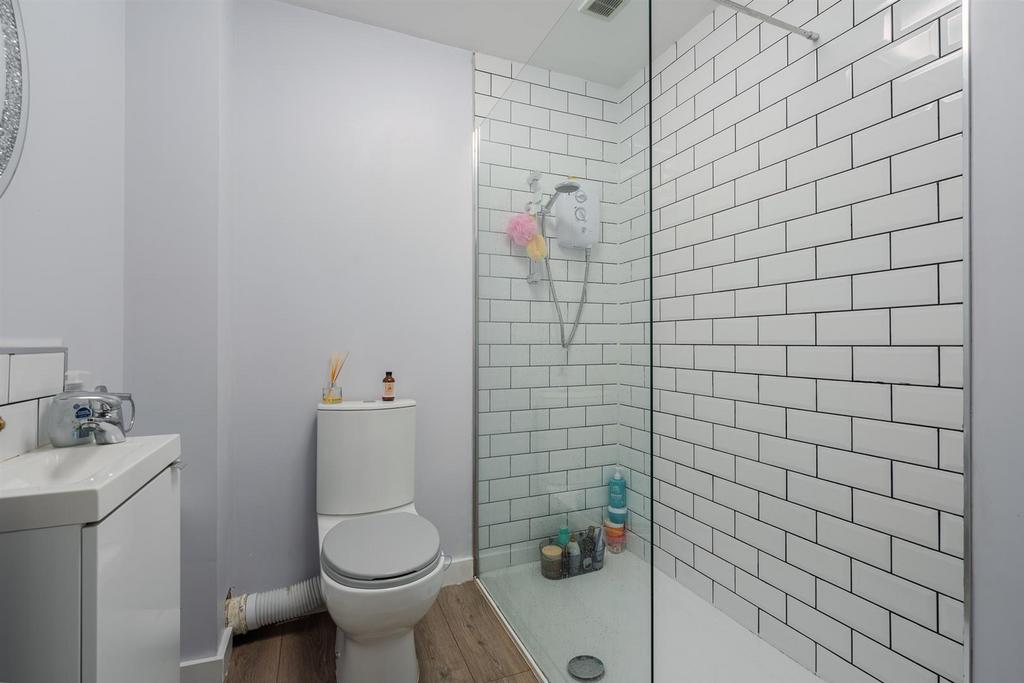 151 Brynglas-11.jpg