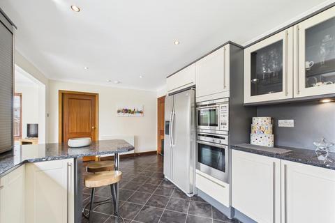 9 Clayton Park, Bridge Of Earn, PH2 9FD