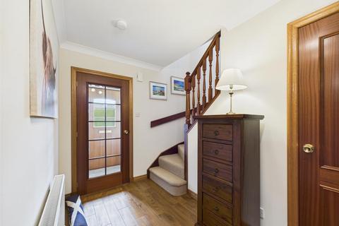 9 Clayton Park, Bridge Of Earn, PH2 9FD