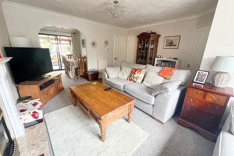 33 Silver Meadows, Trowbridge, BA14 0LF