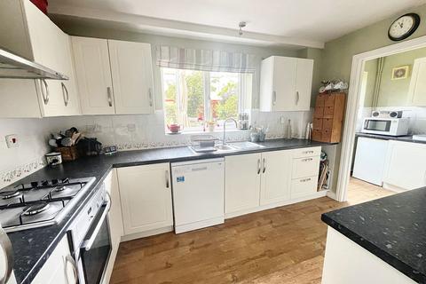 33 Silver Meadows, Trowbridge, BA14 0LF