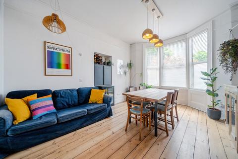 37 Addington Grove, London, SE26 4JX