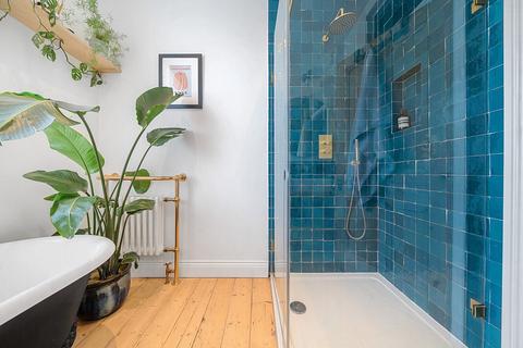 37 Addington Grove, London, SE26 4JX