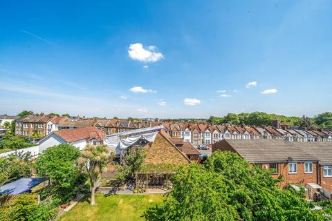 37 Addington Grove, London, SE26 4JX