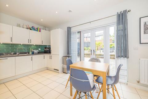 3 bedroom house for sale, Atherfield Drive, Ashford, Kent, TN23