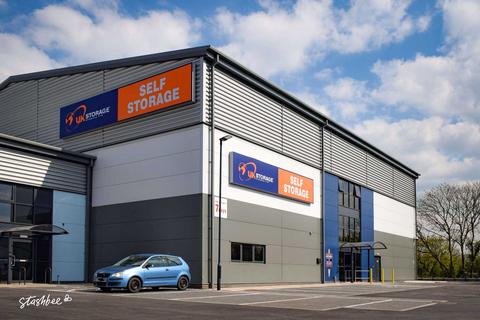 Garage to rent, Armstrong Way, Yate BS37