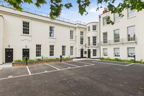2 bedroom apartment for sale, North Place, Cheltenham GL50