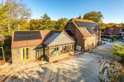 Redbrook Street, Woodchurch, Ashford, Kent, TN26