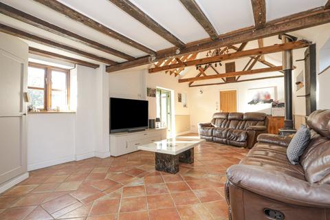 4 bedroom detached house for sale, Redbrook Street, Woodchurch, Ashford, Kent, TN26