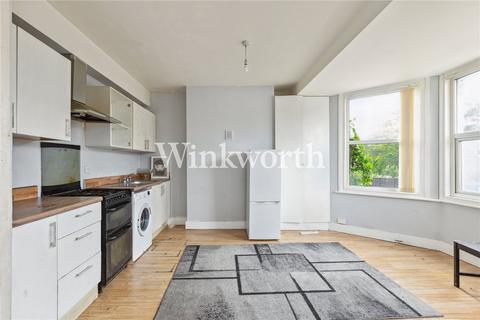 34b Keston Road, London, N17 6PN