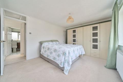 6b Parkview Road, London, SE9 3QW
