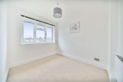 6b Parkview Road, London, SE9 3QW