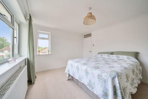 6b Parkview Road, London, SE9 3QW