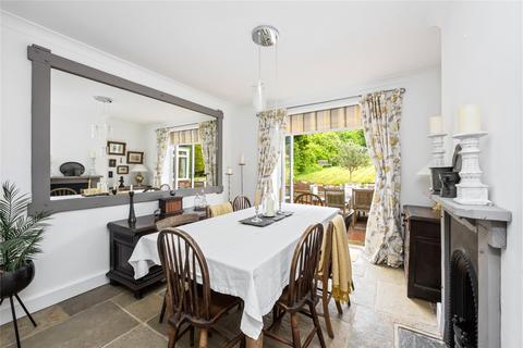 Hideaway Cottage Seale Lane, Puttenham, Guildford, GU3 1AX