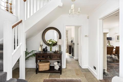 Hideaway Cottage Seale Lane, Puttenham, Guildford, GU3 1AX