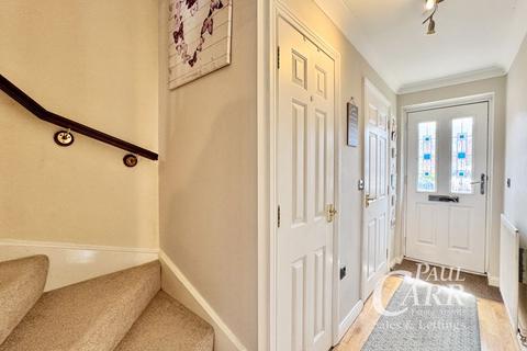 10 Weeford Dell, Sutton Coldfield, B75 5RU