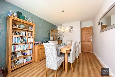 2 Cedar Drive, Sutton Coldfield, B74 3RL