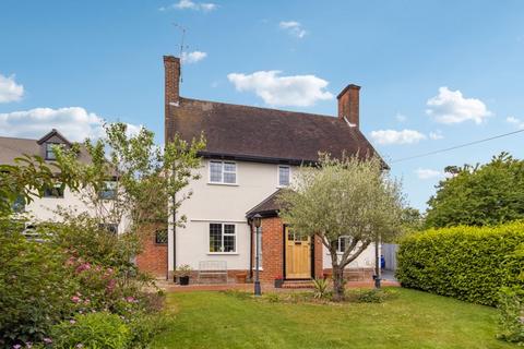 3 bedroom detached house for sale, Cherry Tree Road, Farnham Royal