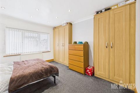 35 Archer Road, Cardiff, CF5 4FL