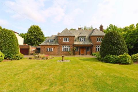4 bedroom detached house for sale, Woodlands Avenue, Walsall