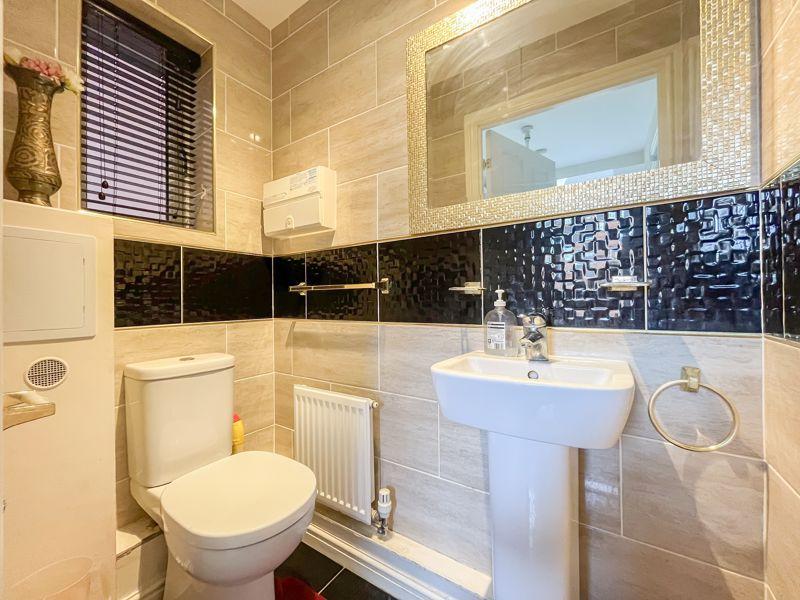 Ground floor wc