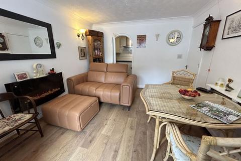 2 bedroom retirement property for sale, Conway Road, Colwyn Bay