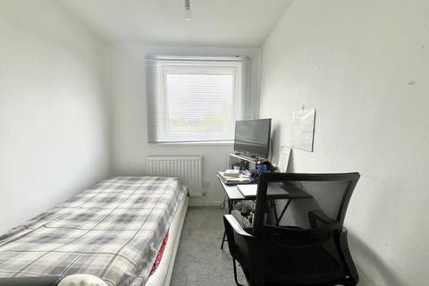 22 Lamerton Close, Bordon, GU35 0HZ