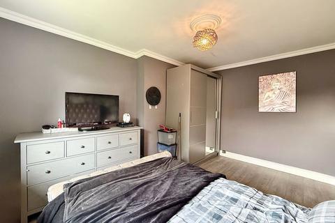 24 Belmont Crescent, Ayr, KA7 2NT