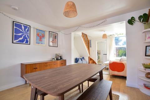 undefined, Worcester WR2