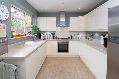 29 Beech Drive, Shifnal, TF11 8HJ