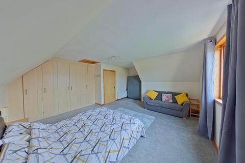 14 Juniper Drive, Thurso, KW14 7QS