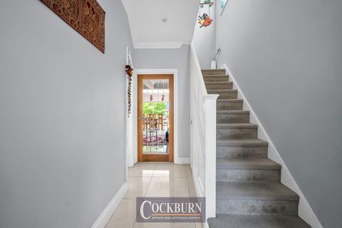 3 bedroom semi-detached house for sale, Leysdown Road, Mottingham, SE9