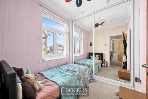 70 Leysdown Road, London, SE9 3NB