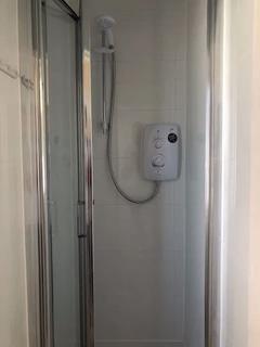 1 bedroom in a flat share to rent, A specious double room to let, Hendon NW4