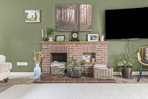 undefined, Harston CB22