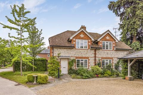 2 bedroom semi-detached house for sale, Chantry Hall, Westbourne