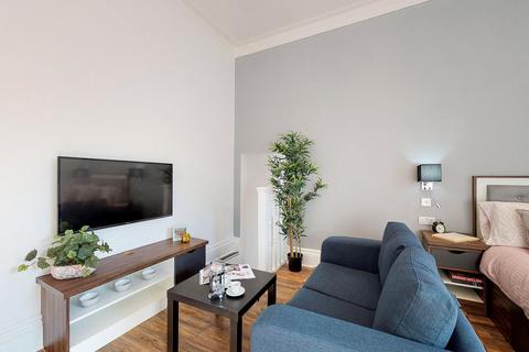 Studio to rent, Apt 5, 40 Clarendon Road, Clarendon Road LS2