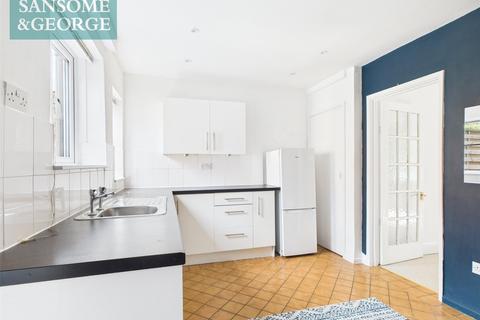 2 bedroom terraced house for sale, Newbury Road, Headley, Thatcham, Hampshire, RG19