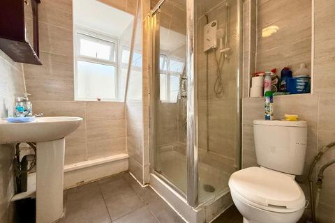 undefined, Albany Court, Dallow Road Area, Luton, Bedfordshire, LU1 1NP