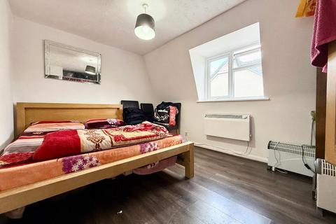 undefined, Albany Court, Dallow Road Area, Luton, Bedfordshire, LU1 1NP